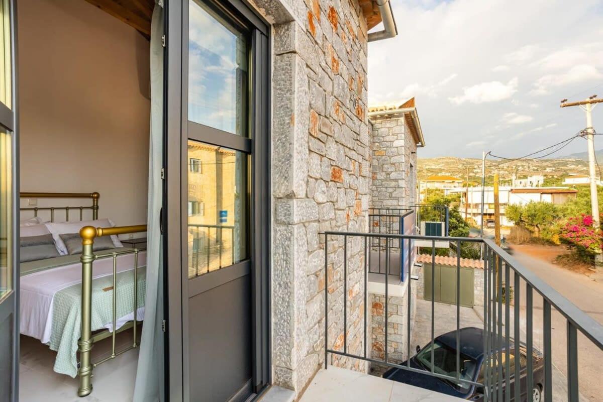 Mani Stone Built Home A Breath Away To The Sea Stoupa Exterior photo
